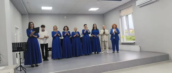 863gyzSpIQU (1)