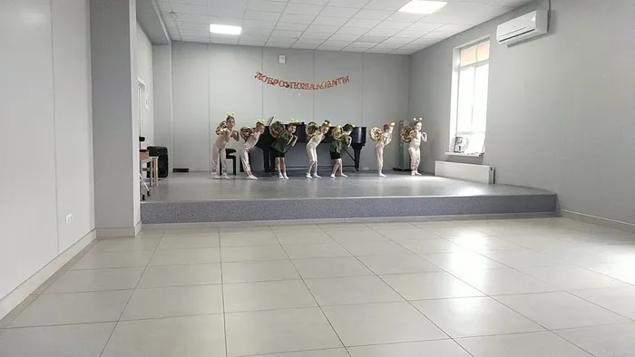 NZMqZbyWFO0